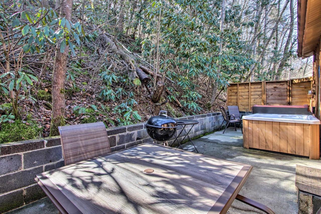 Villa Couples Cabin Great Smoky Arts And Crafts Community Gatlinburg Exterior foto